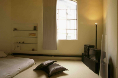 ITALIA, PIEMONTE, TORINO - CASA A TORINO, INTERNO, CAMERA DA LETTO - ITALY, PIEDMONT, TURIN - HOUSE IN TURIN, INTERIOR, BEDROOM
